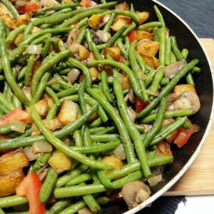 Poêlée campagnarde 17.50 €/ Kg (environ 5 personnes)