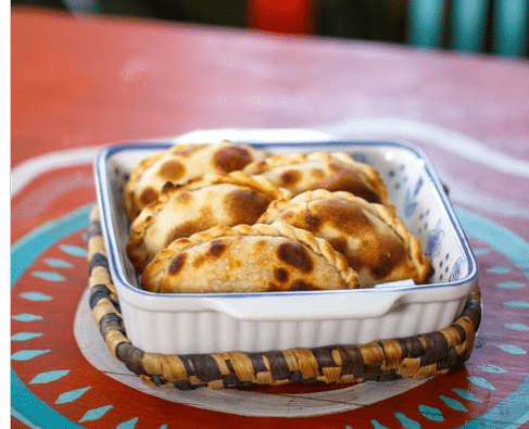 Chaussons ou empanadas au poulet￼